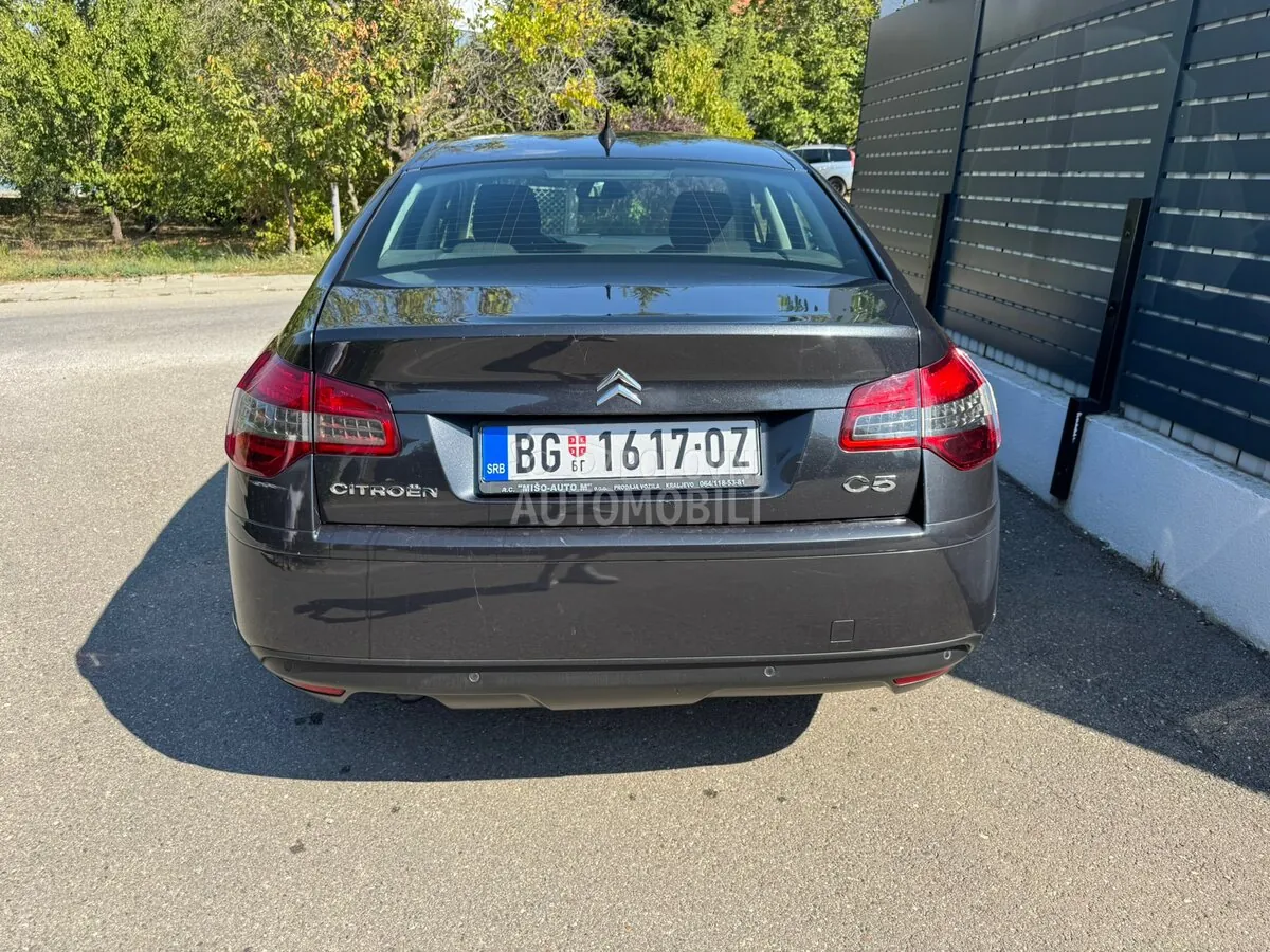 Citroen C5 2012 photo 5
