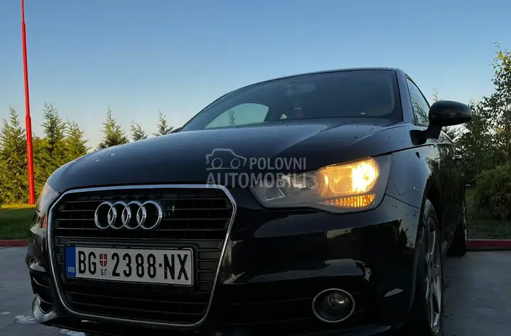 Audi A1 2011 photo 3
