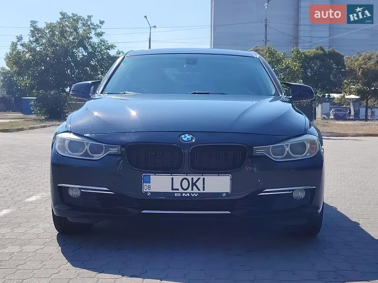 BMW 3 Series 2013 photo 2