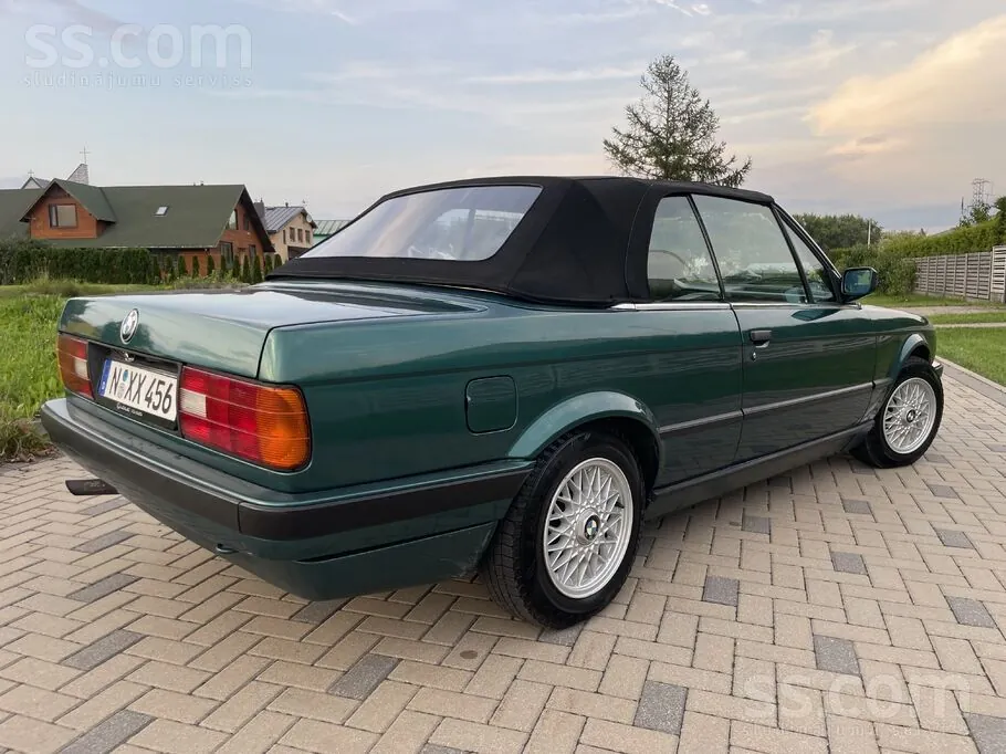 BMW 318 1991 photo 2