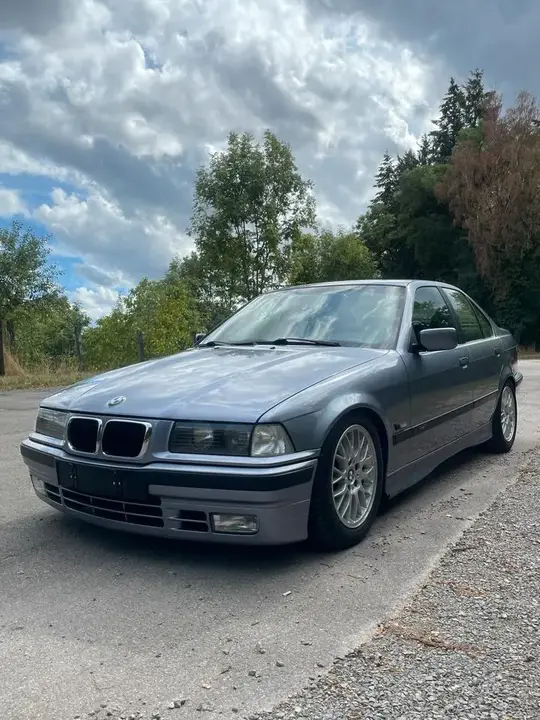 BMW E36