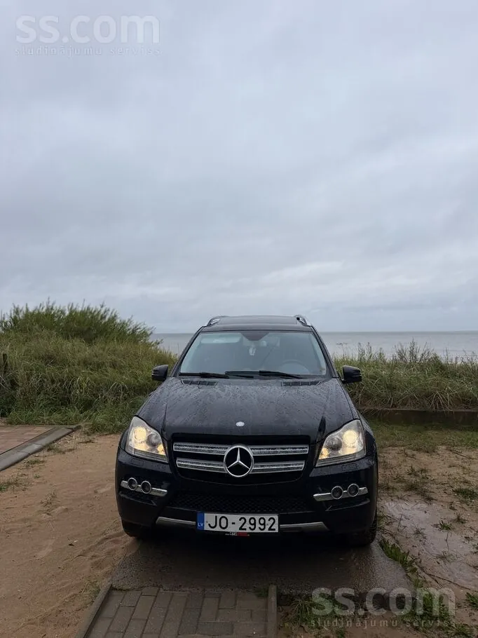 Mercedes-Benz Gl450 2011 photo 3