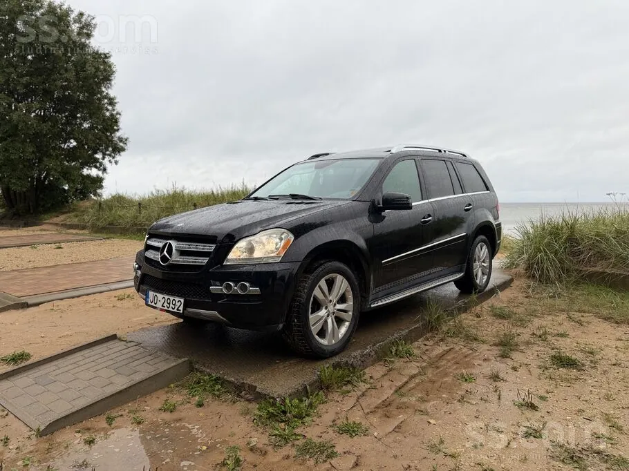 Mercedes-Benz Gl450 2011 photo 2