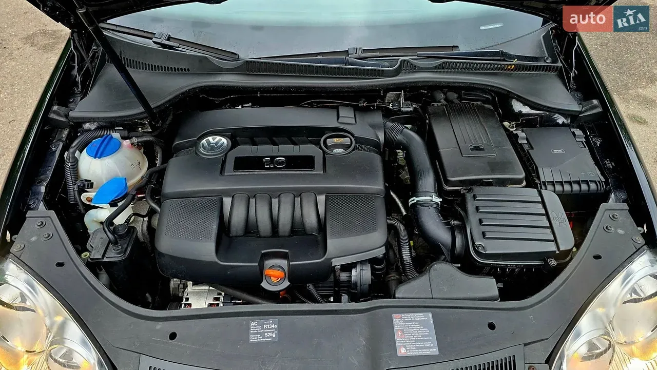 Volkswagen Golf 2006 photo 2