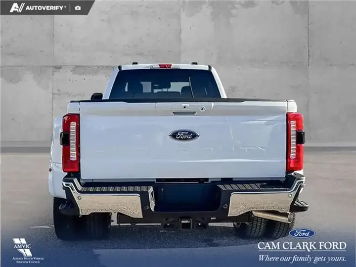 Ford F350 2026 photo 5