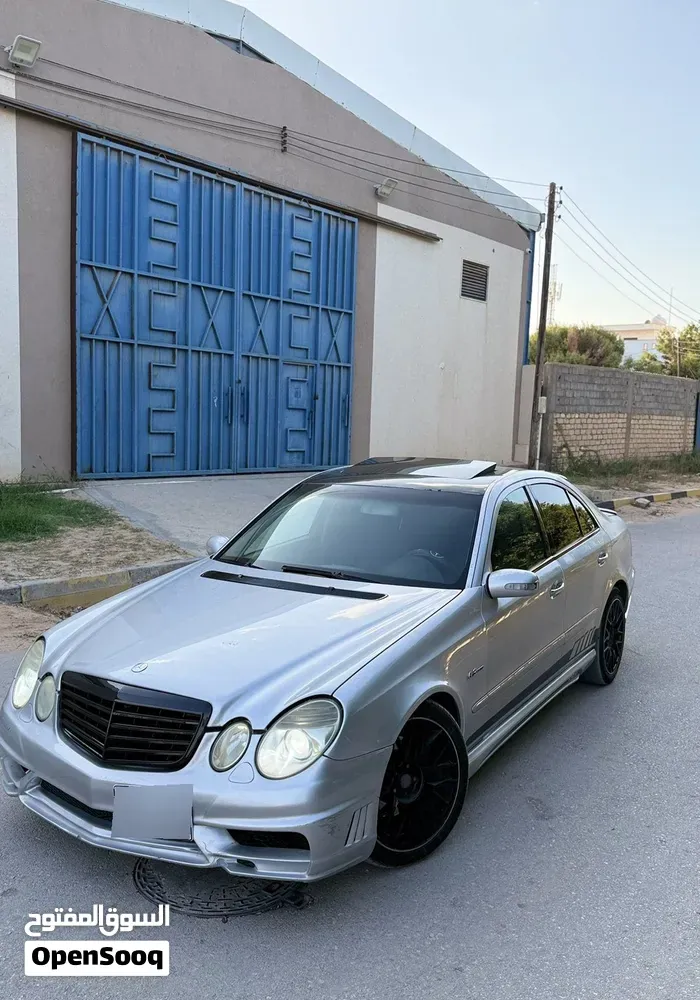 Mercedes-Benz E500