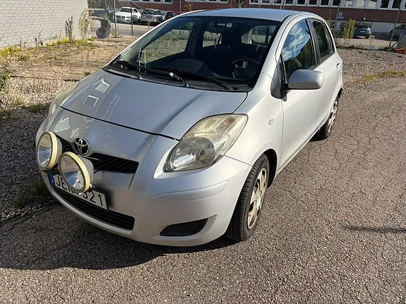 Toyota Yaris 2008 photo 2