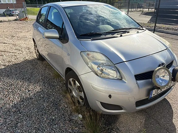 Toyota Yaris 2008 photo 3