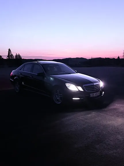 Mercedes-Benz E220 D