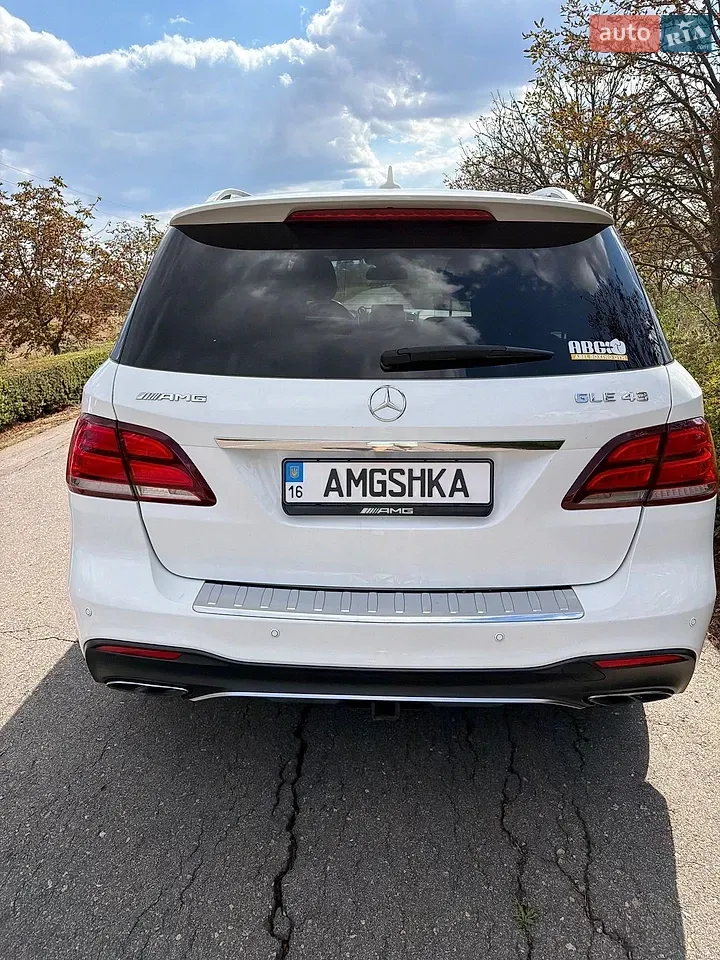 Mercedes-Benz Gle-Class 2017 photo 3