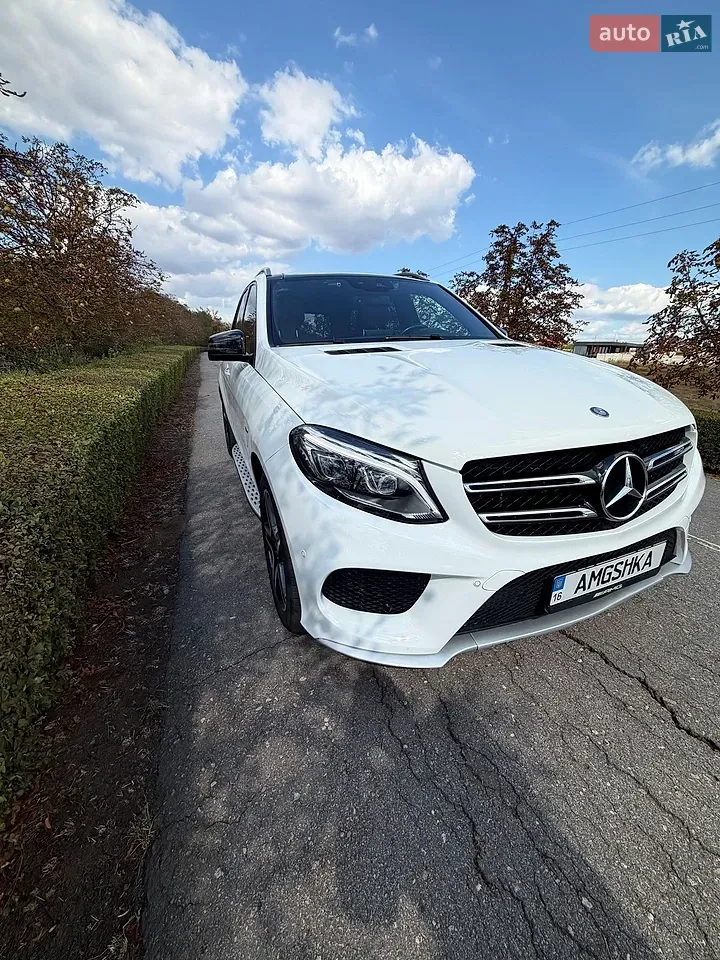 Mercedes-Benz Gle-Class 2017 photo 2