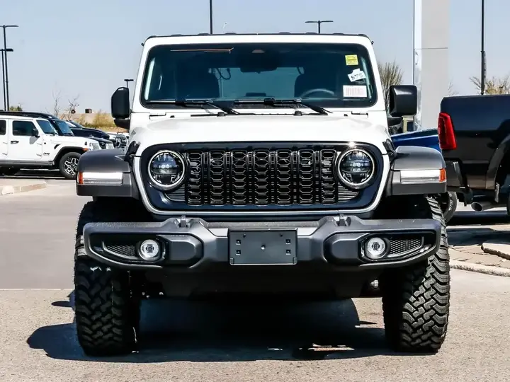 Jeep Wrangler 2026 photo 3