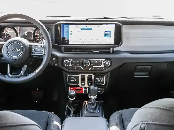 Jeep Wrangler 2026 photo 5