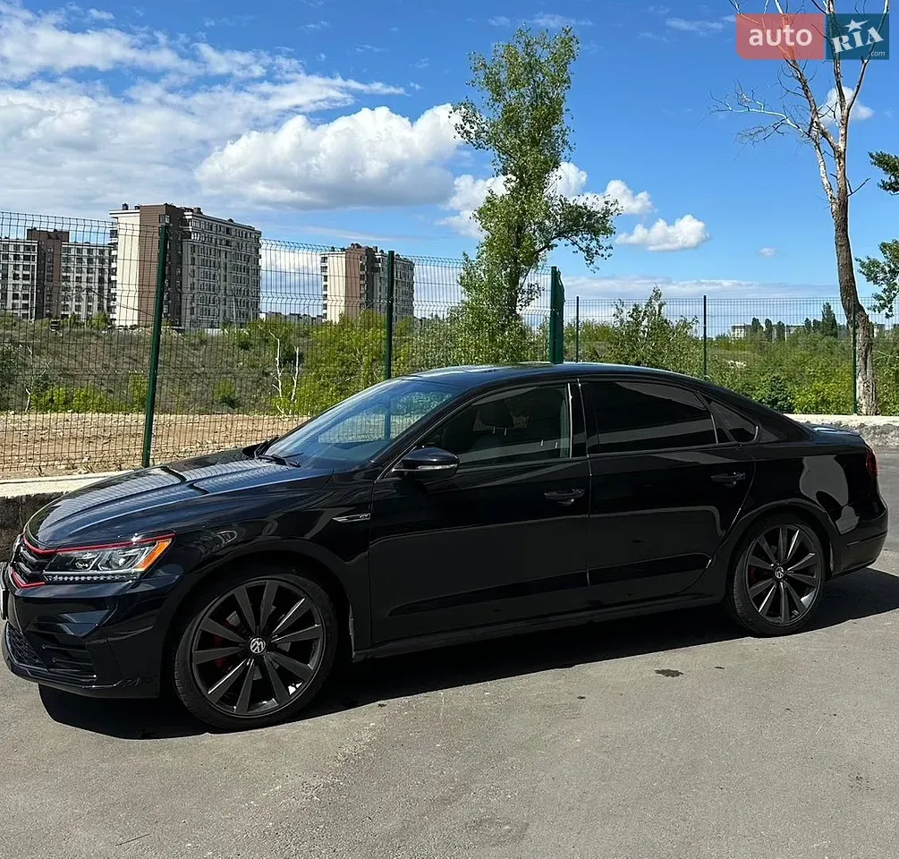 Volkswagen Passat 2018 photo 4