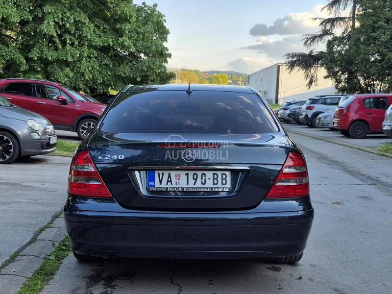 Mercedes-Benz E-Class 2002 photo 5