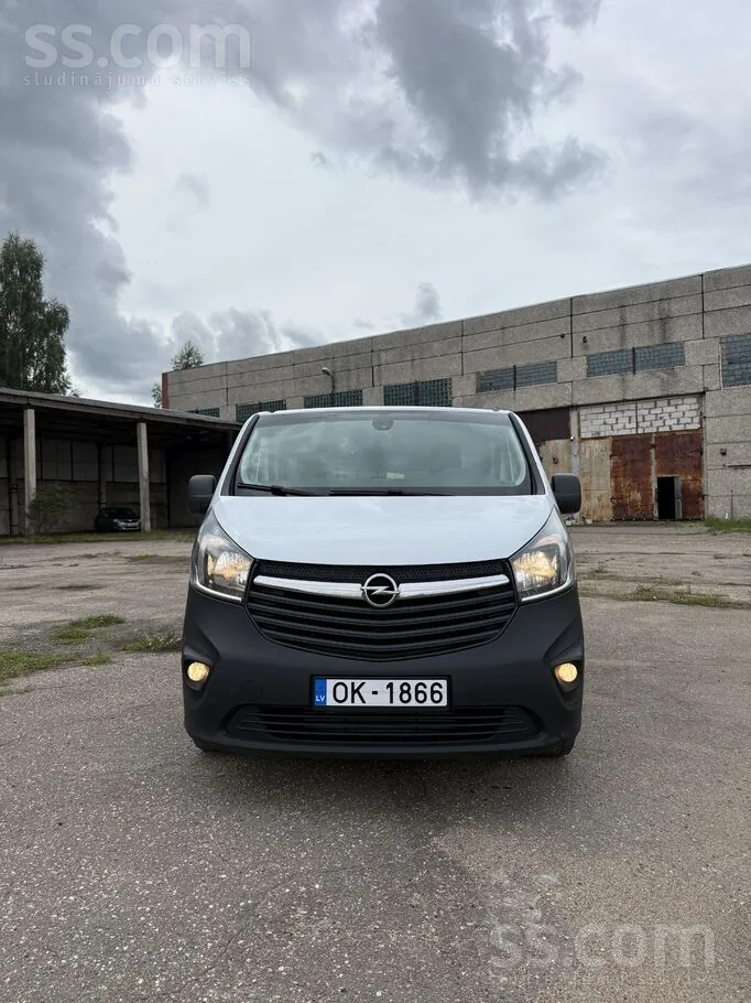 Opel Vivaro 2018 photo 2