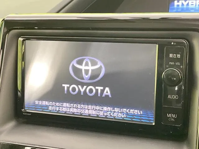 Toyota Corolla Hybrid X 2015 photo 4