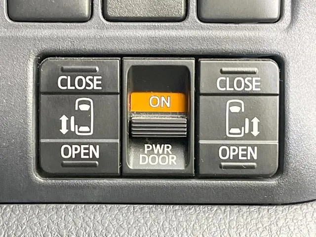 Toyota Corolla Hybrid X 2015 photo 5