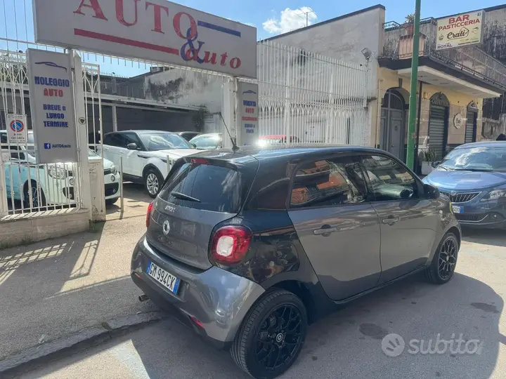 Smart Forfour 2015 photo 3