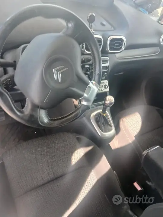 Citroen C3 Picasso 2009 photo 5