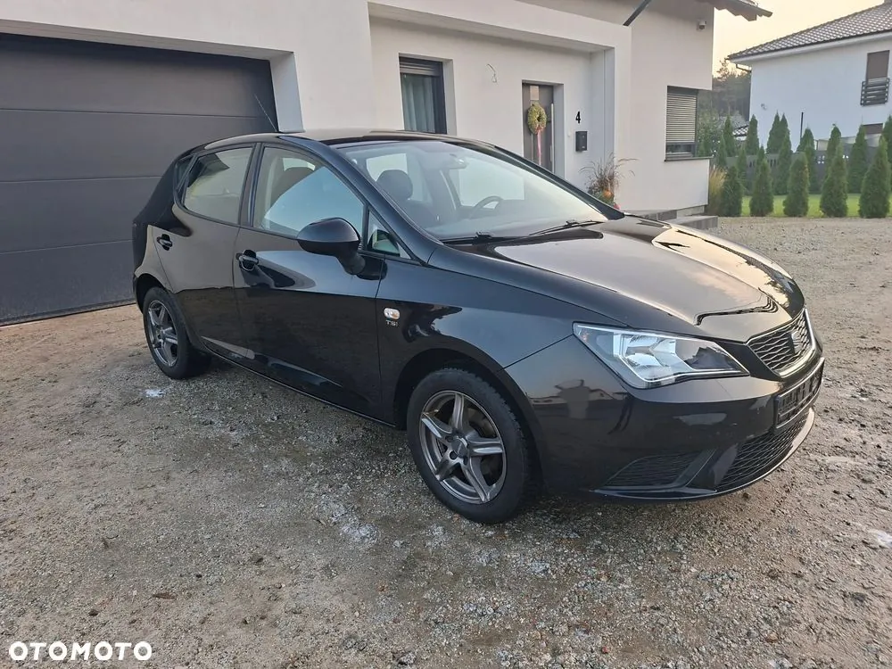 Seat Ibiza 2013 photo 2