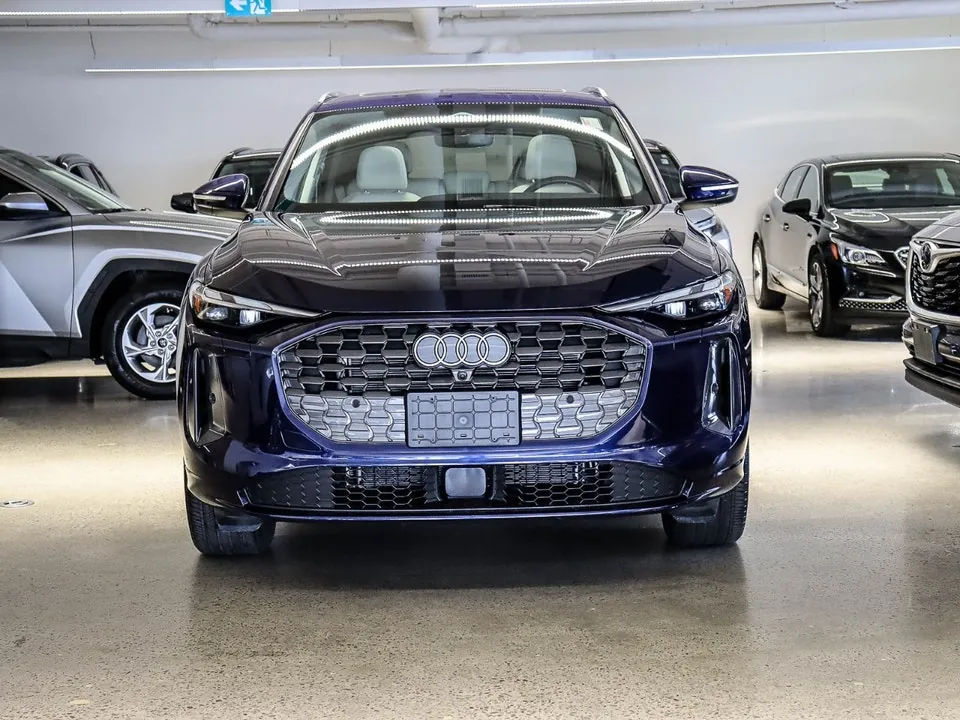 Audi Q5 2025 photo 2