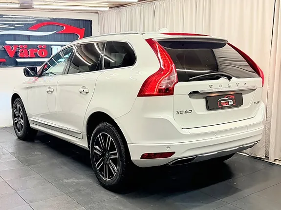 Volvo Xc60 2017 photo 2