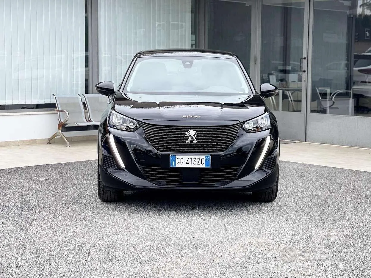 Peugeot 2008 2021 photo 2