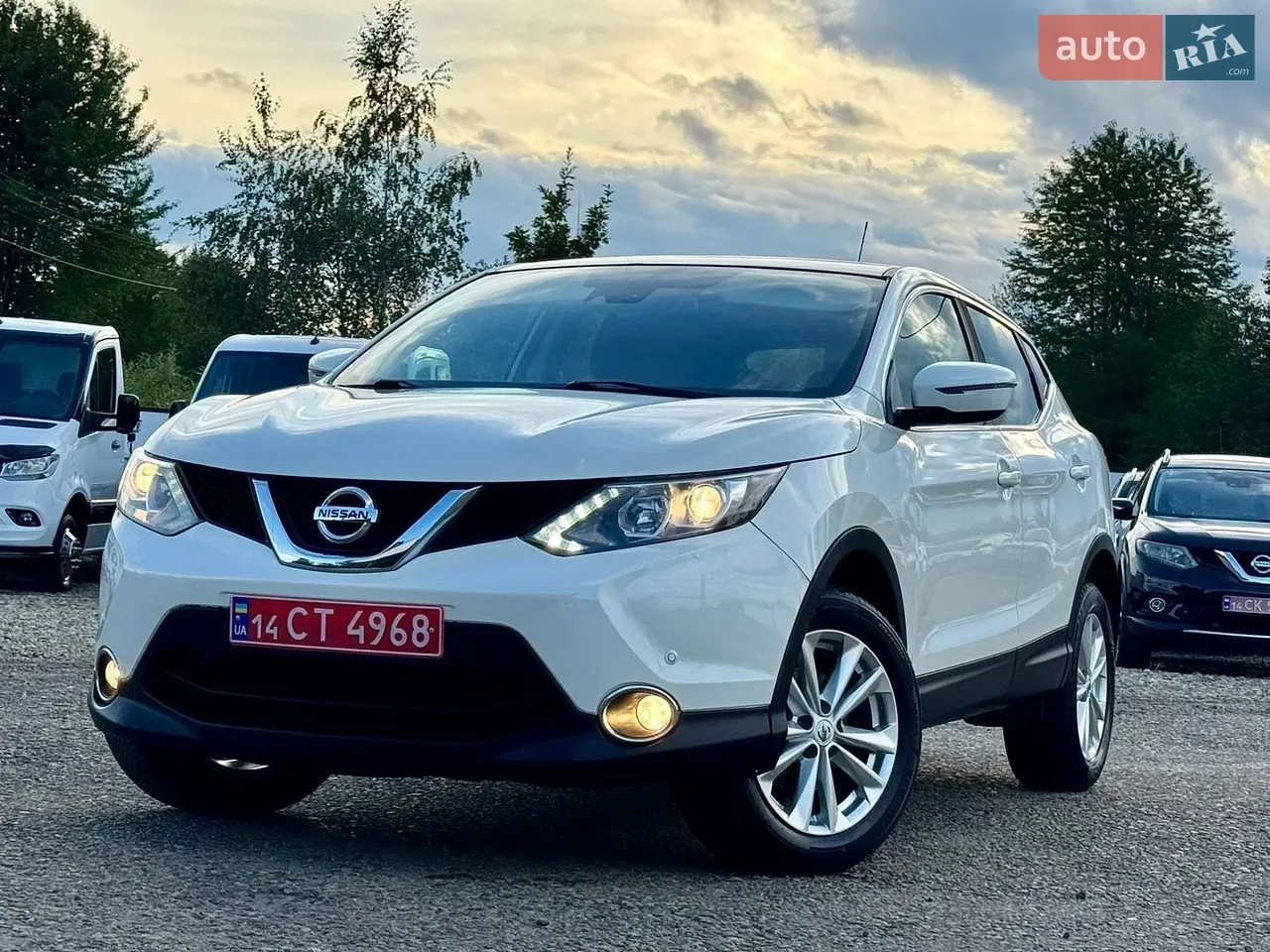Nissan Qashqai 2014 photo 3