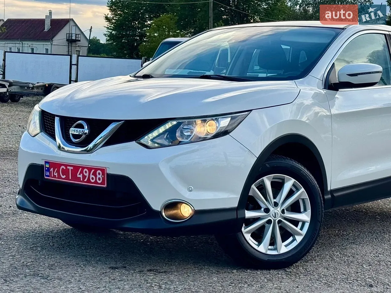 Nissan Qashqai 2014 photo 4
