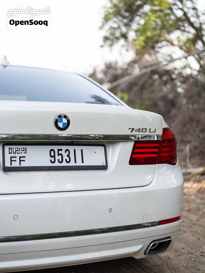 BMW 740I Sedan 2015 photo 3