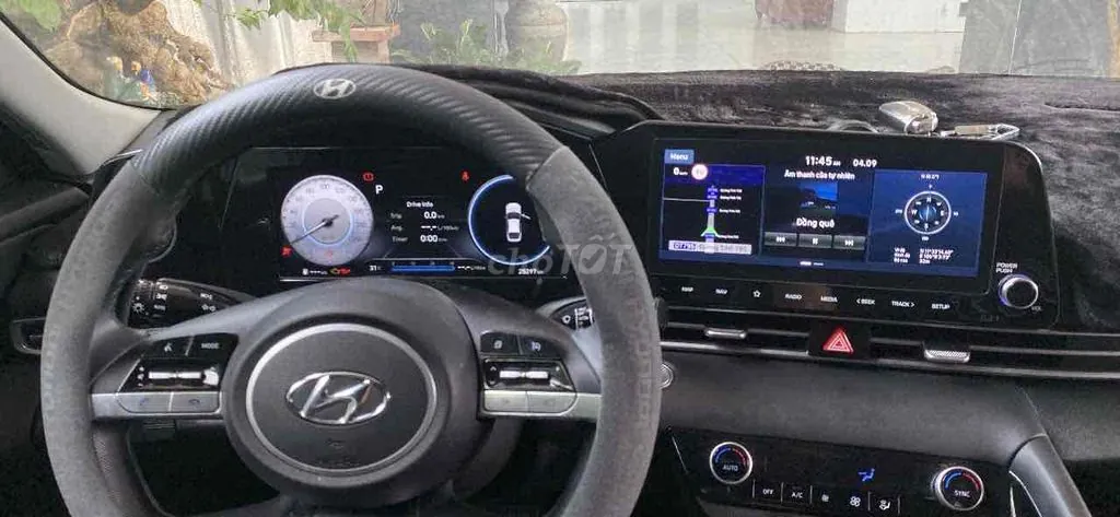 Hyundai Elantra 2024 photo 3