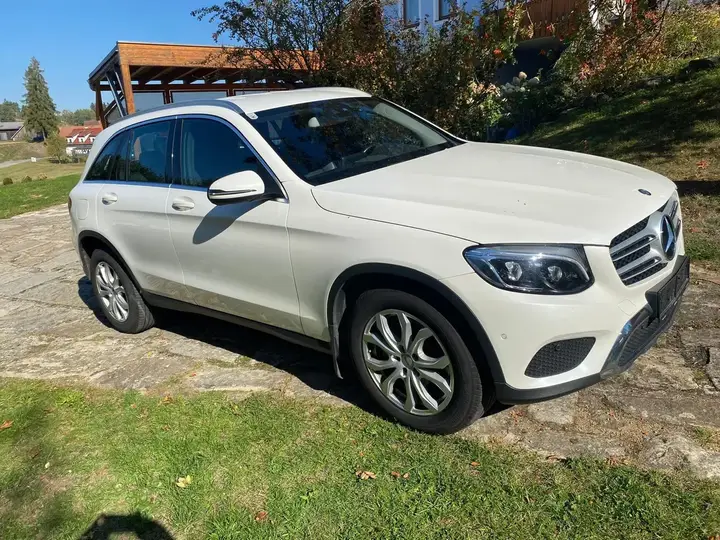 Mercedes-Benz Glc 2016 photo 2