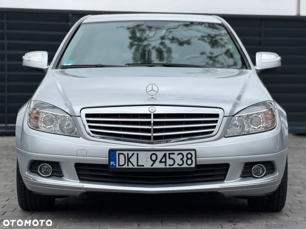 Mercedes-Benz C-Class 2008 photo 2