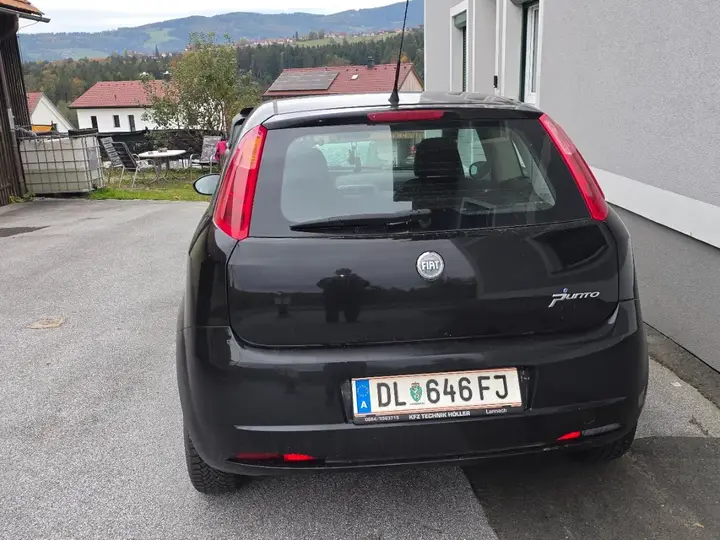 Fiat Punto 2006 photo 3
