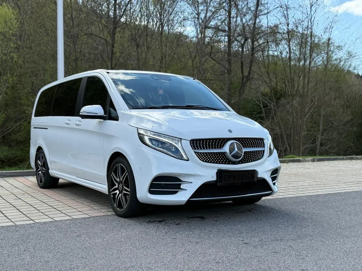 Mercedes-Benz V-Class 2019 photo 3