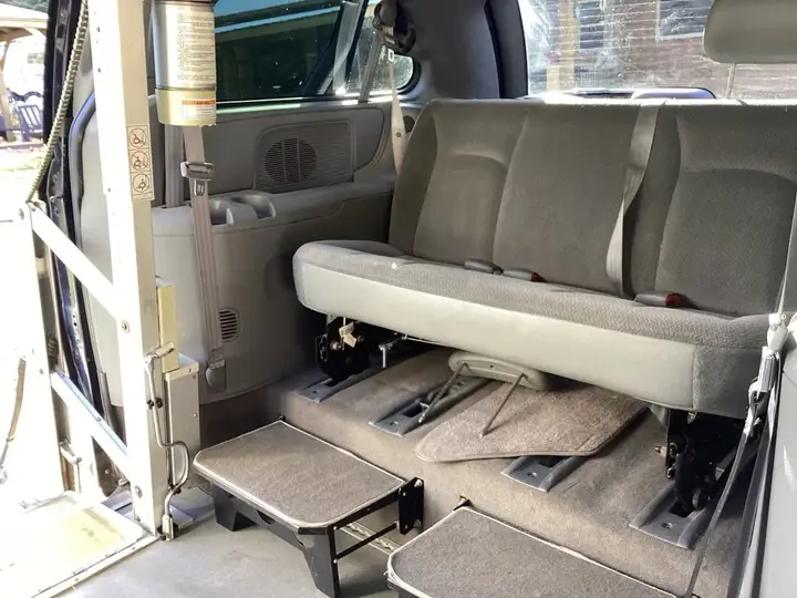 Dodge Grand Caravan 2005 photo 5