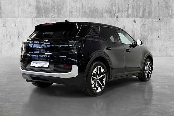 Ford Explorer 2026 photo 5