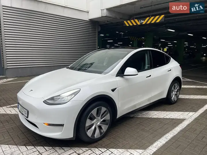 Tesla Model Y 2020 photo 3