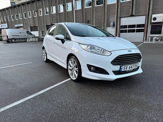 Ford Fiesta 2015 photo 2
