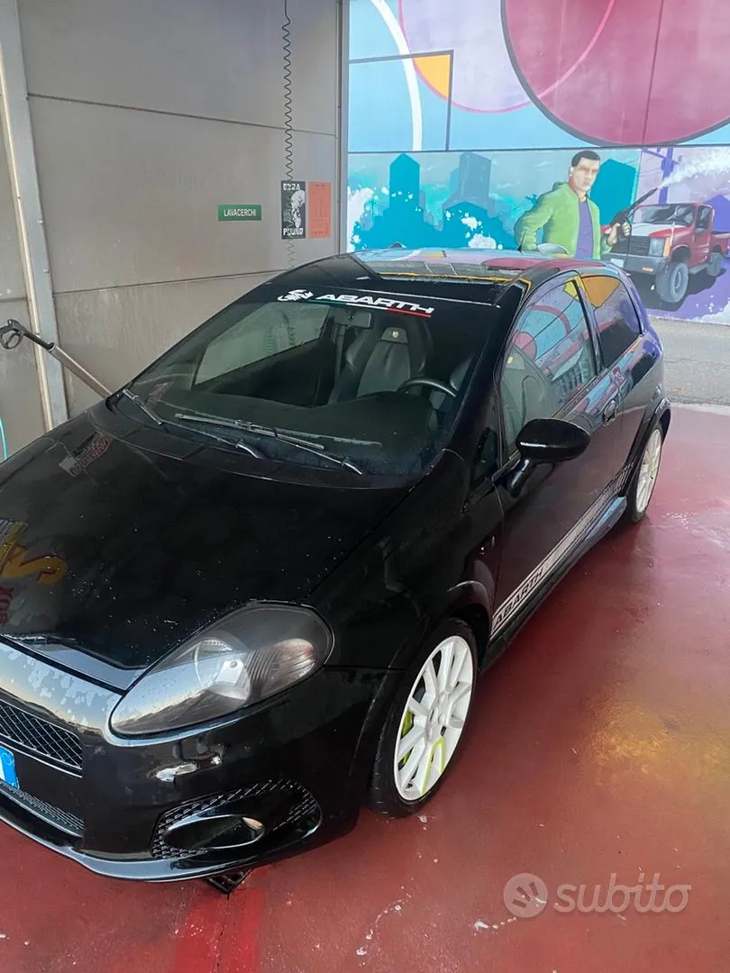 Fiat Grande Punto 2008 photo 2
