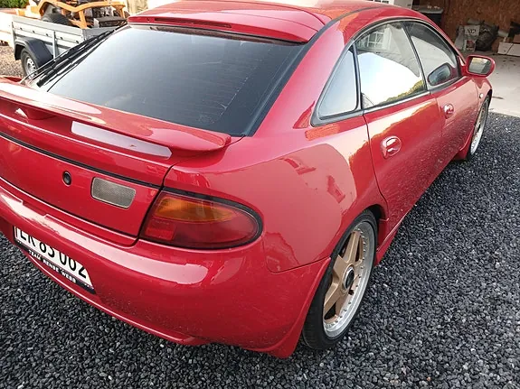 Mazda 323F 1996 photo 2