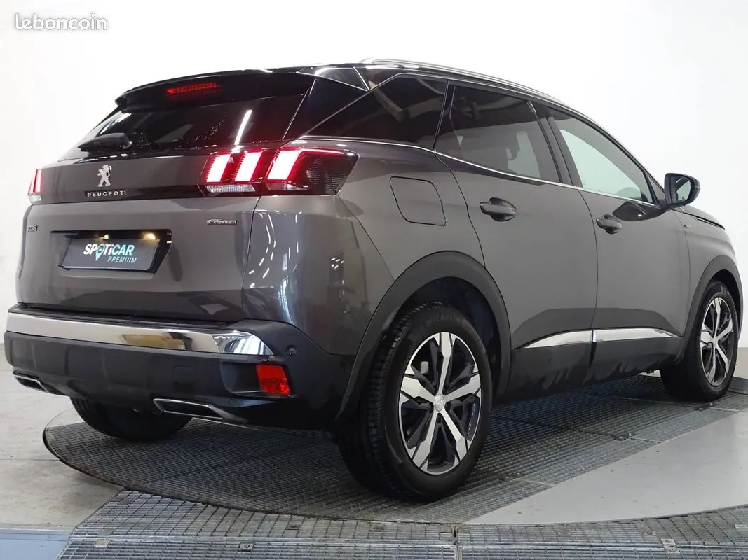 Peugeot 3008 2020 photo 4