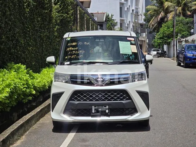 Toyota Roomy 2024 photo 2