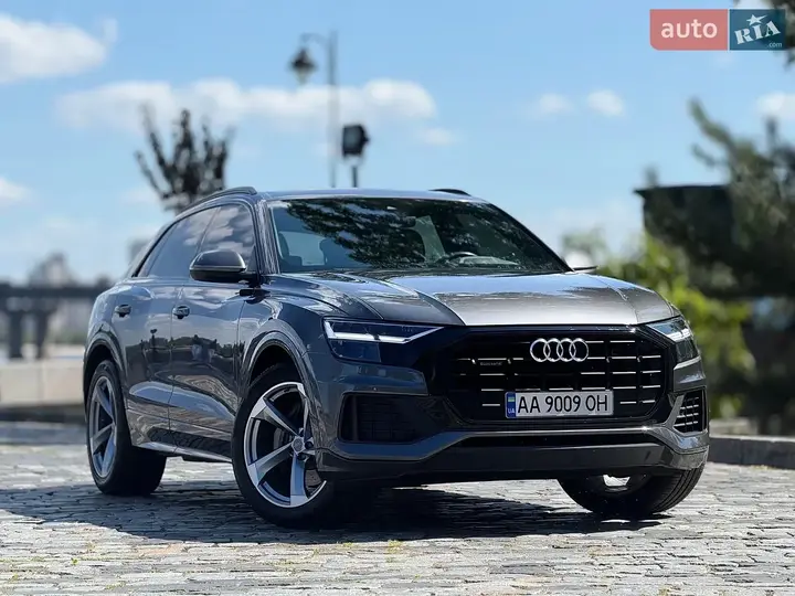 Audi Q8
