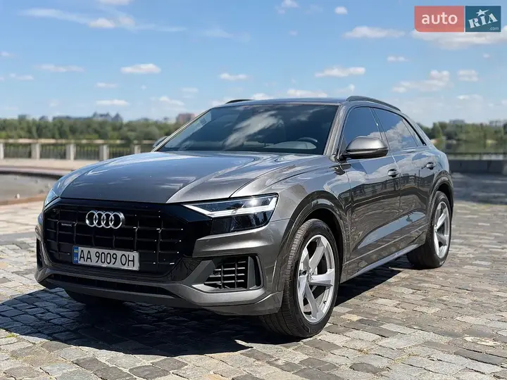 Audi Q8 2020 photo 2