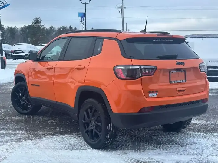 Jeep Compass 2026 photo 5