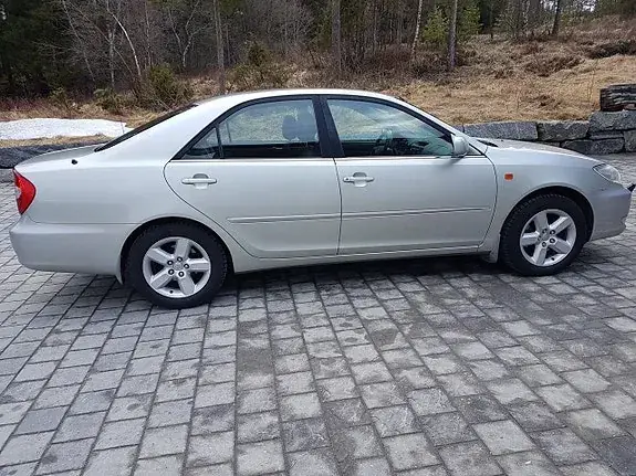 Toyota Camry 2002 photo 3