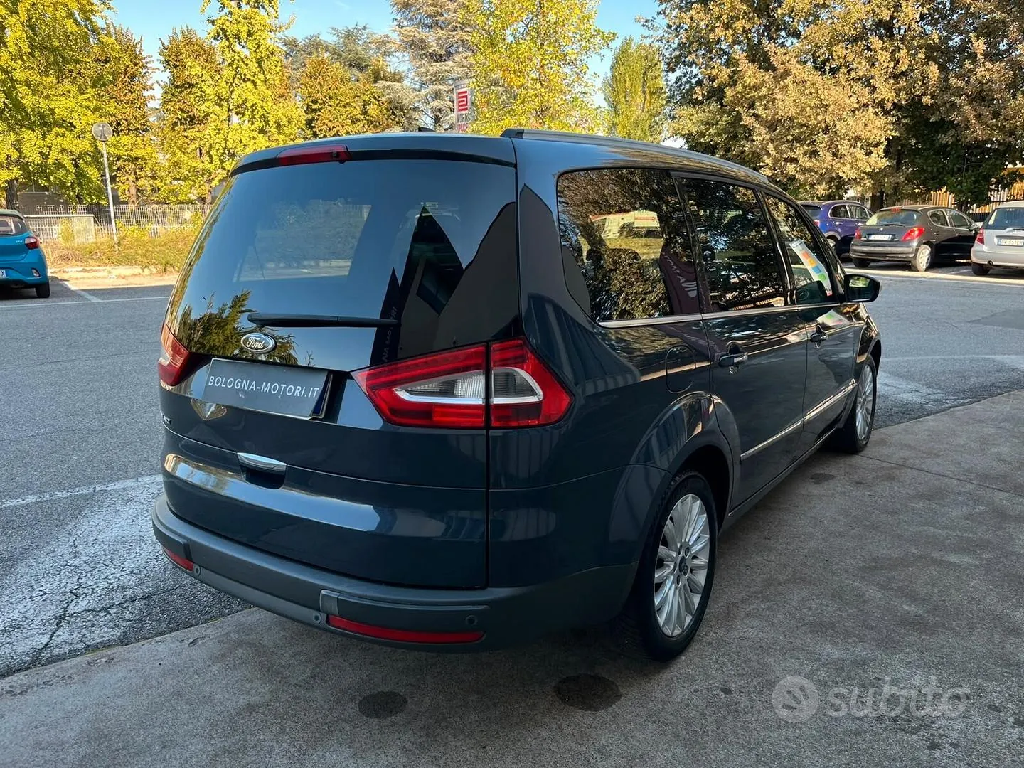 Ford Galaxy 2014 photo 5
