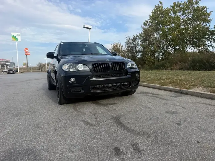 BMW X5 2008 photo 2